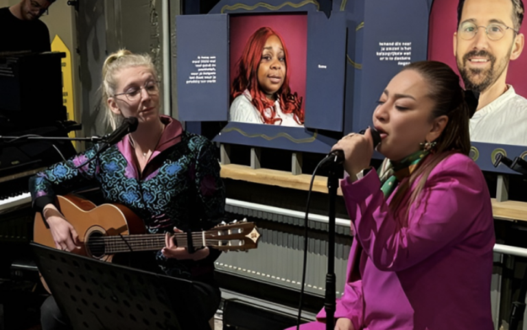 Concert door Amarins Woltring en Arezoo — muziek in Friesland
